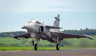 Brezilya'nın İlk Gripen E Savaş Uçağı Havalandı