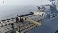 Kuzey Kore, Yeni Muhrip Kang Kon'u Hizmete Aldı