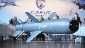 Roketsan'ın Yeni Füzeleri Savunma Dünyasında Büyük Yankı Uyandırdı
