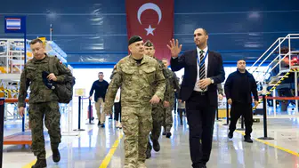 Polonya Genelkurmay Başkanı Türkiye'de
