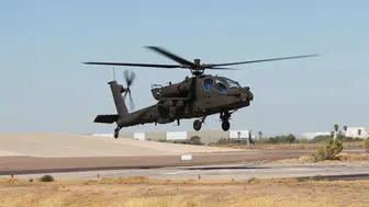 ABD'de Apache Eğitim Uçuşları Askıya Alındı