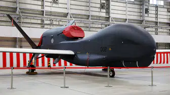 Global Hawk İnsansız Hava Aracı Okyana Düştü