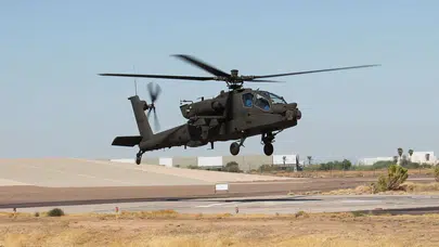 ABD'de Apache Eğitim Uçuşları Askıya Alındı