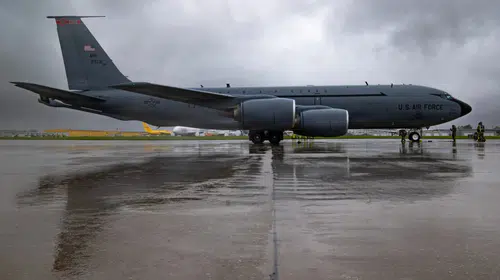 ABD Tanker Uçakları Bulgaristan'ı Terk Etti