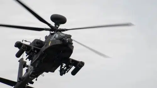 Apache Helikopterleri Uçuşlara Dönüyor