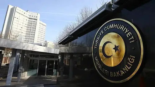 Karadeniz'de Türk Gemisi Vuruldu