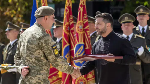 Ukrayna Komutanı Cesaretiyle Göz Doldurdu