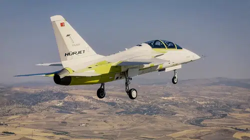 Özbekistan, Çin’in J-10CE Uçaklarını İlk Kez Sergiledi