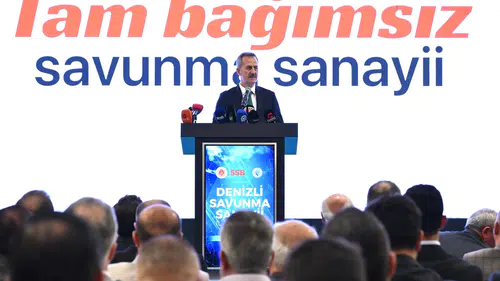 Savunma Sanayii Başkanı Denizli'yi Destekliyor