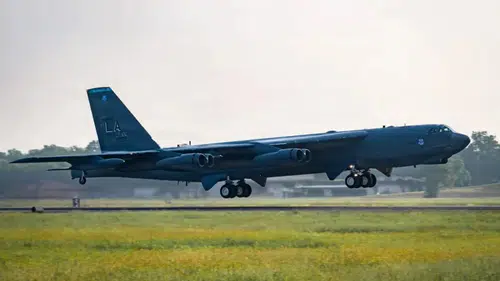 B-52'ye Kritik Modernizasyon Uygulamaları Başladı