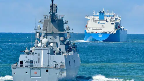 Rus Fregatından Danimarka Helikopterine Tehdit