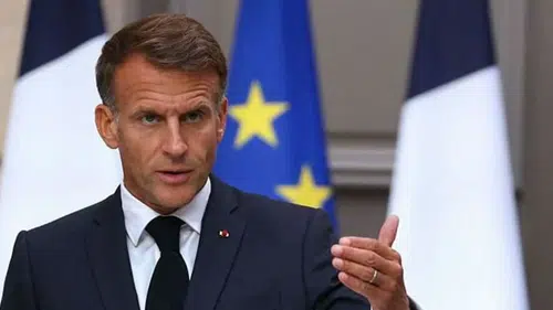 Macron: Rusya'nın Hibrit Saldırı Tehdidi Büyüyor