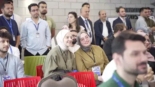LIFT UP Programı'nın 6. Dönemi Tamamlandı